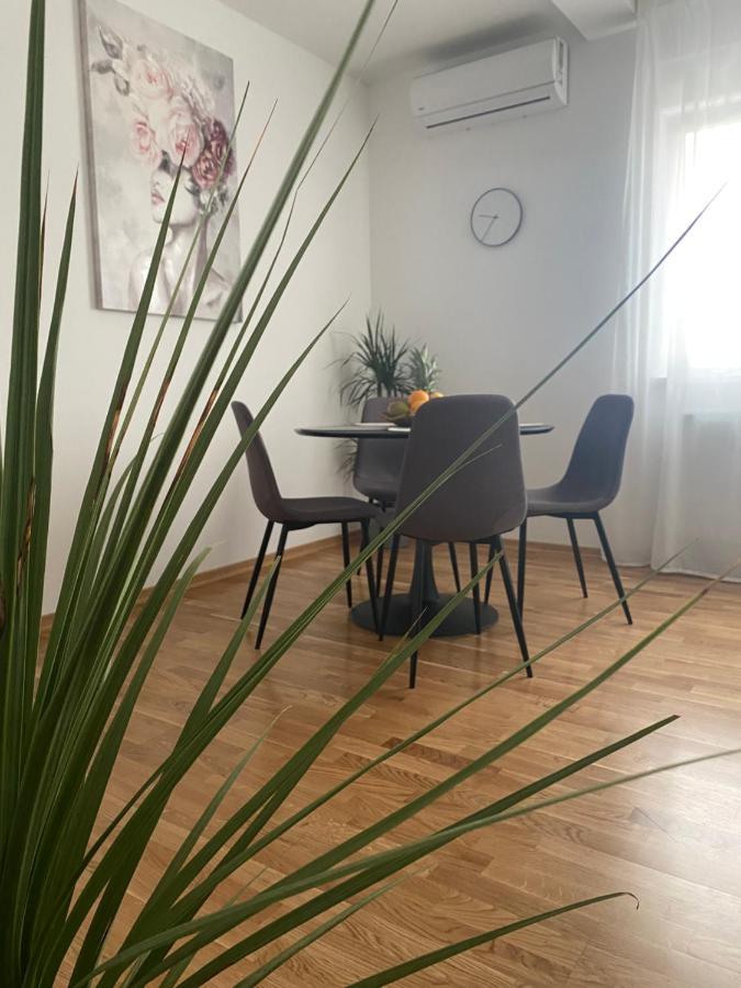 바라즈딘 Penthouse West S 아파트 외부 사진